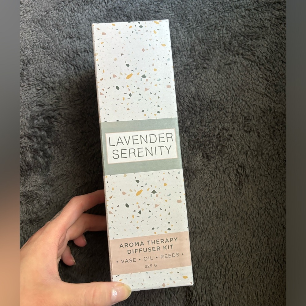 NWT Costa Mesa Diffuser Kit - Lavender Aromatherapy